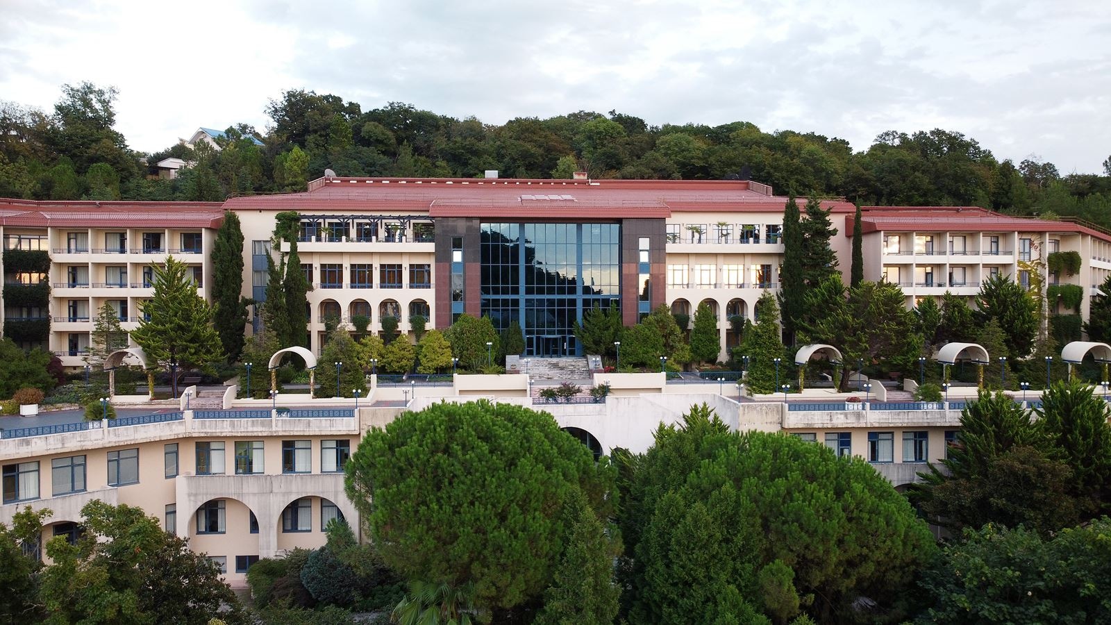 general-main-building