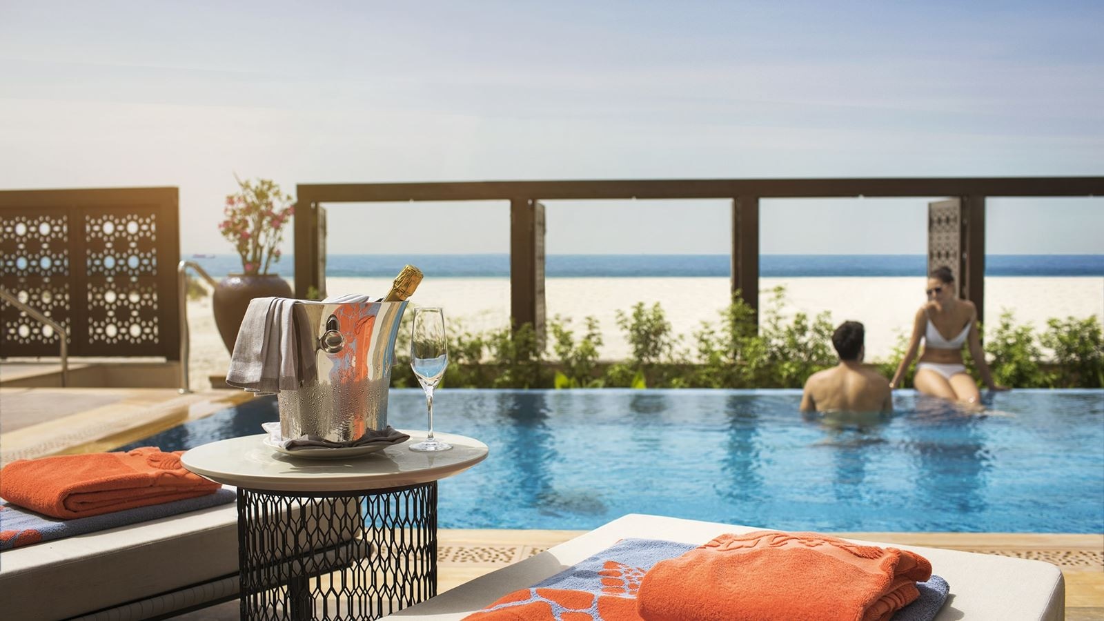 rooms-two-bedroom-beach-villa
