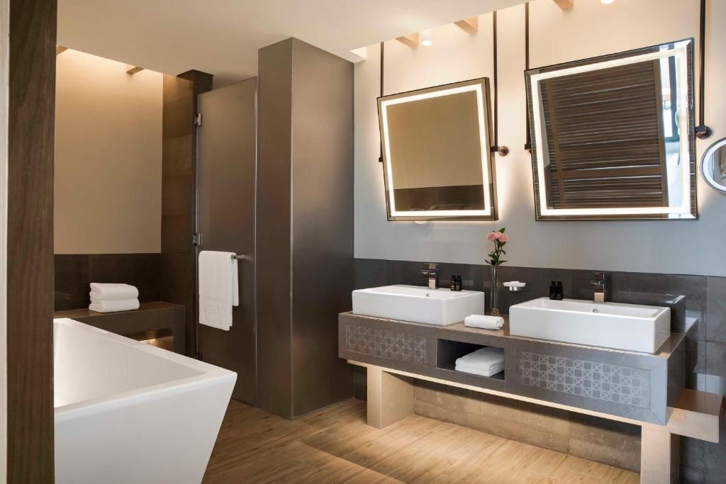rooms-two-bedroom-sea-view-saadiyat-suite