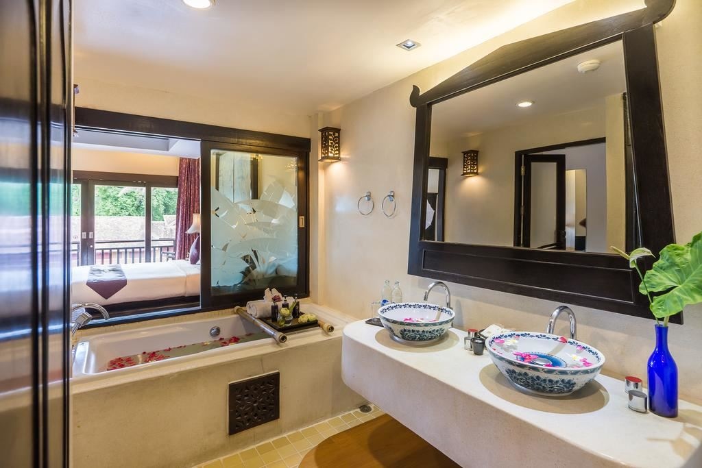 rooms-superior-room