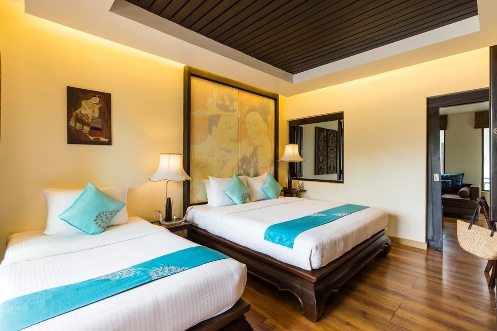 rooms-deluxe-suite