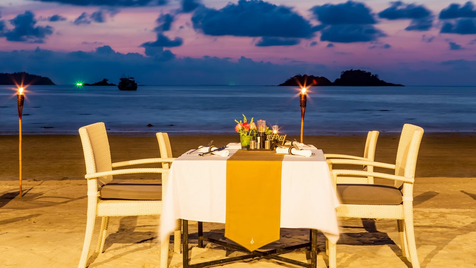 restaurants-the-beach