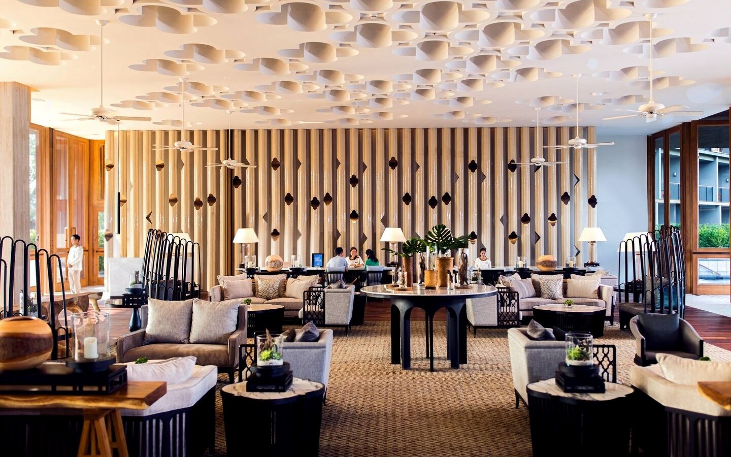bars-lobby-lounge