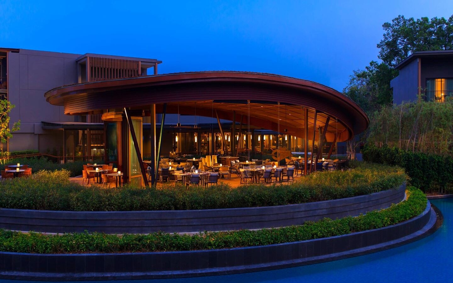 restaurants-amber-kitchen