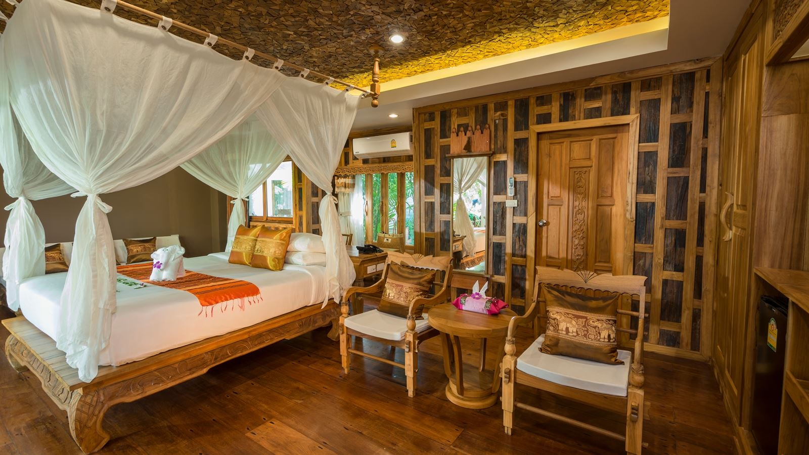 rooms-garden-villa