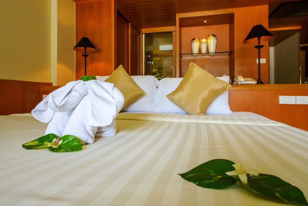 rooms-deluxe-room
