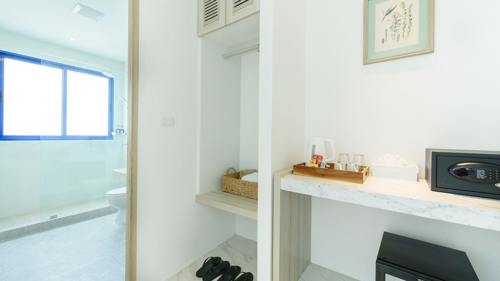 rooms-superior-room