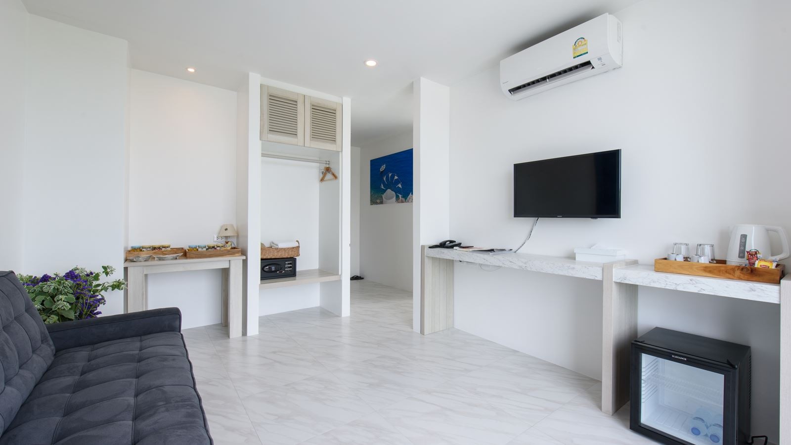rooms-deluxe-room