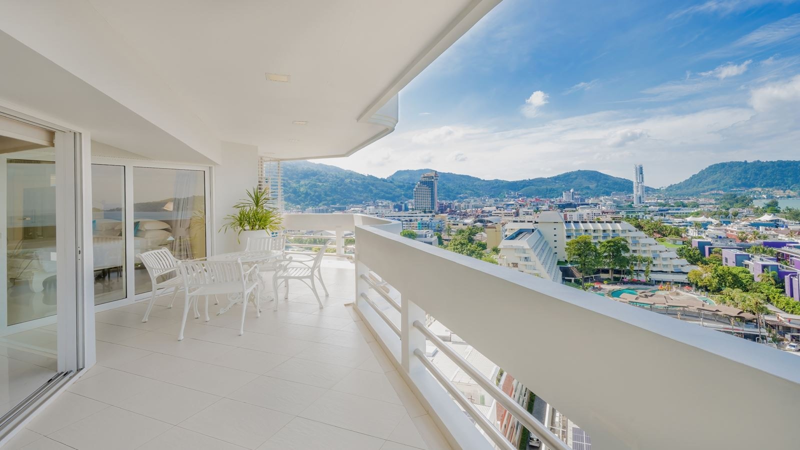 rooms-royal-suites
