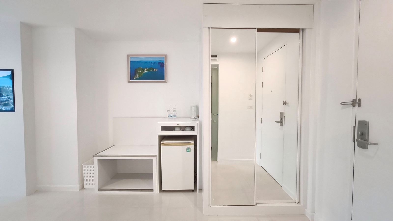 rooms-superior-room