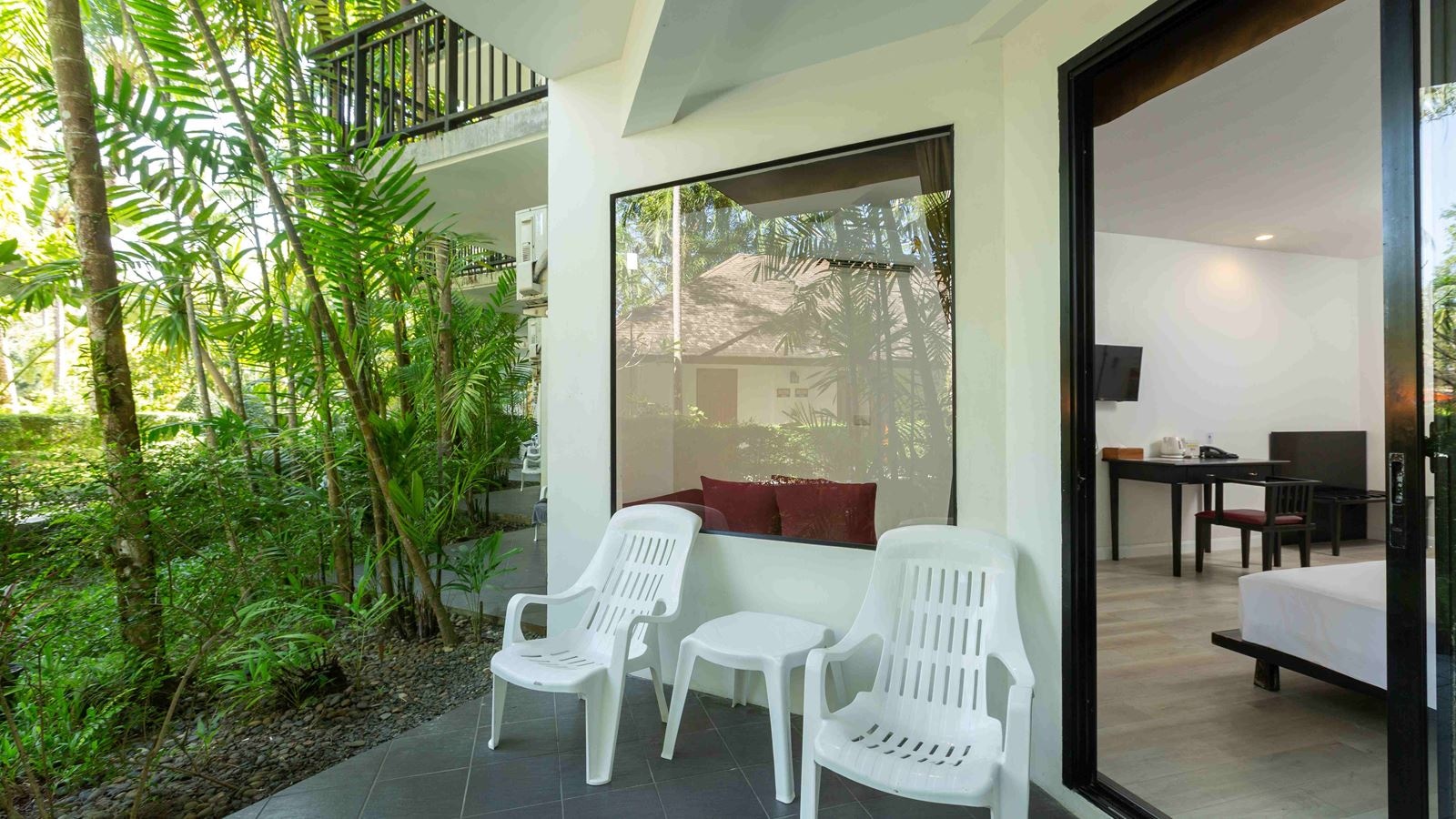 rooms-sea-turtle-deluxe