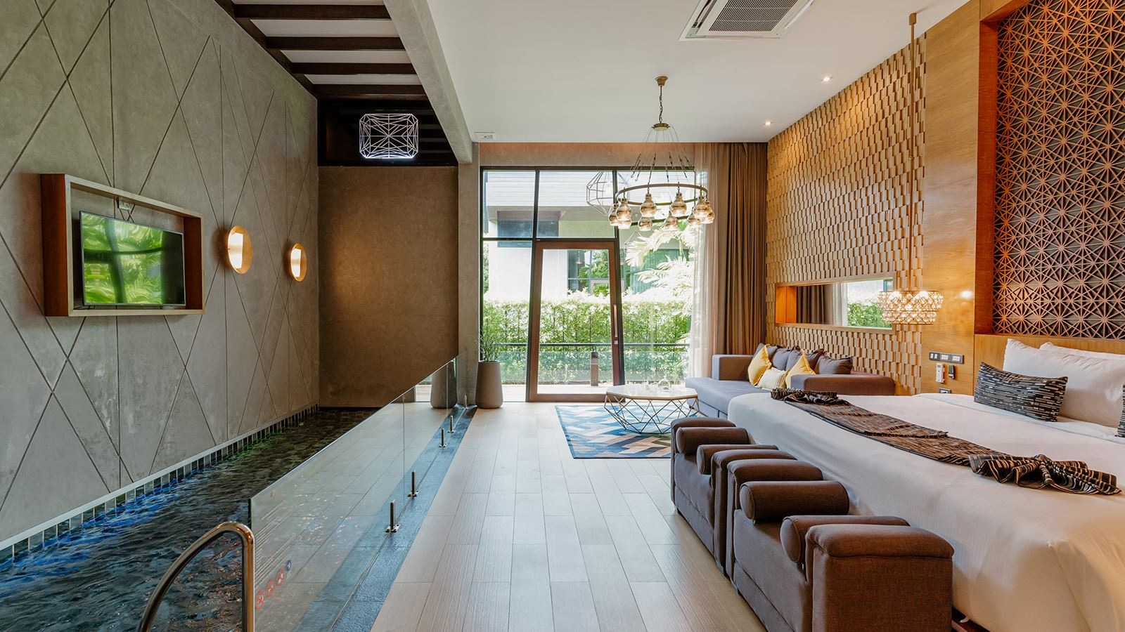 rooms-pool-villa
