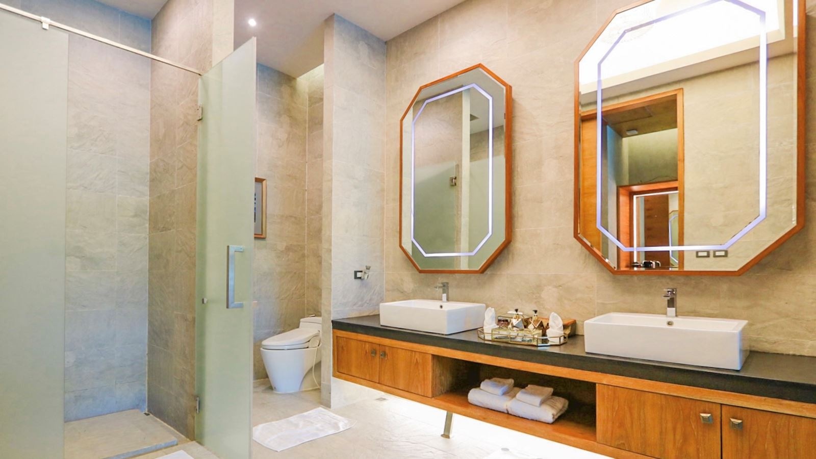 rooms-pool-villa