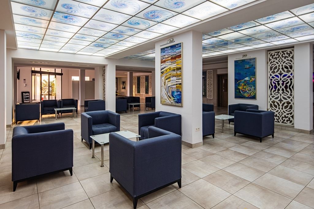 general-main-building