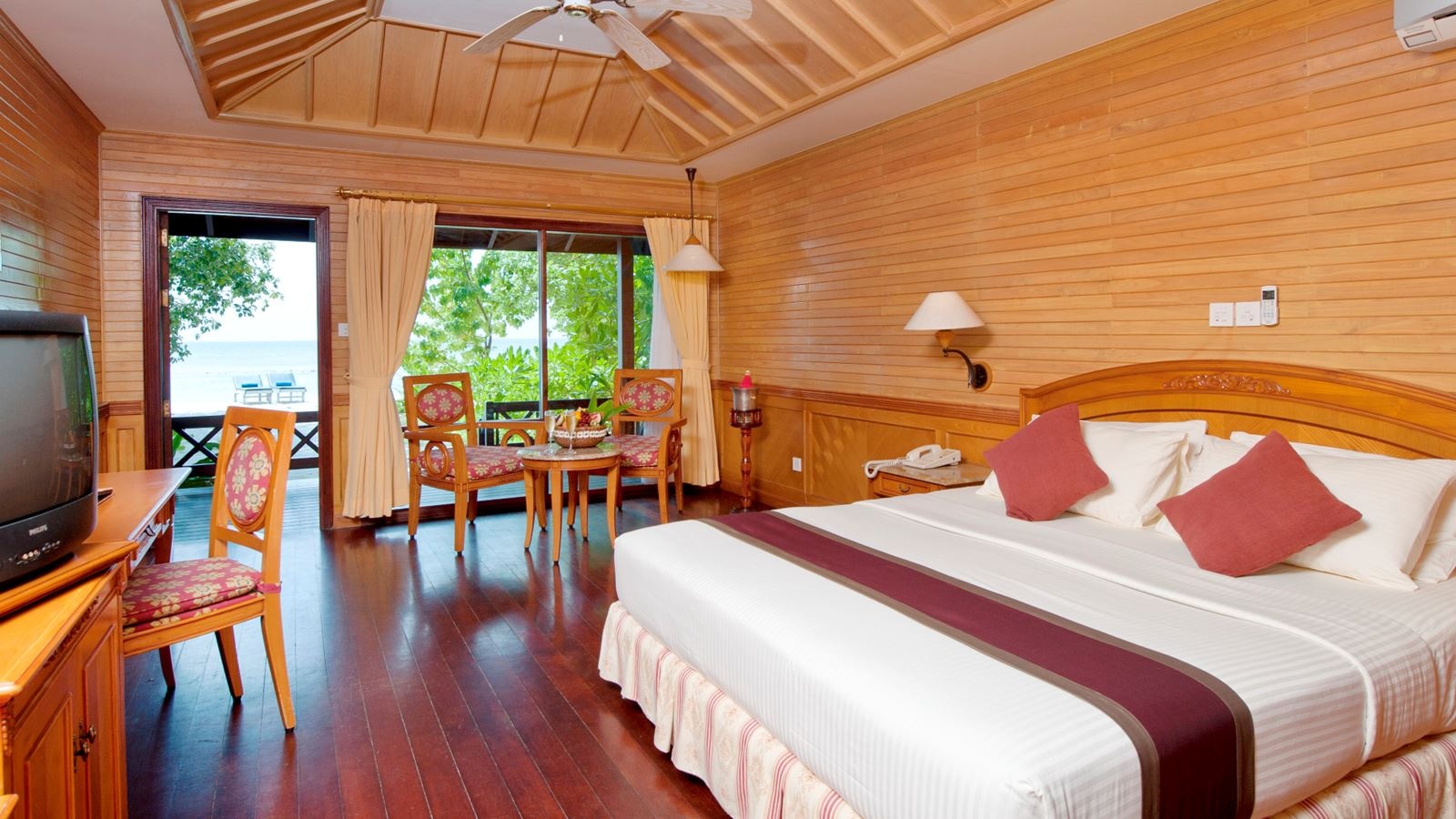 rooms-beach-villa