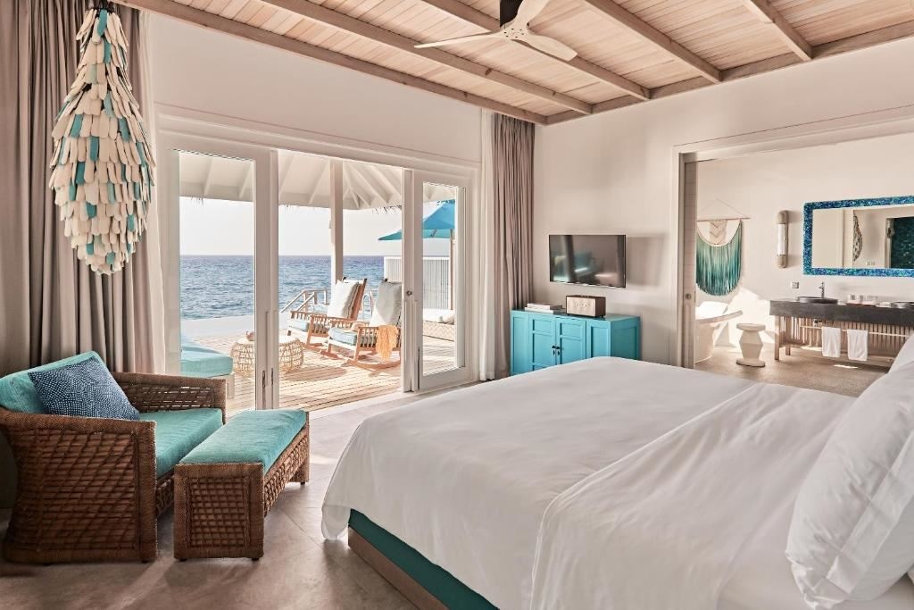 rooms-ocean-pool-villa