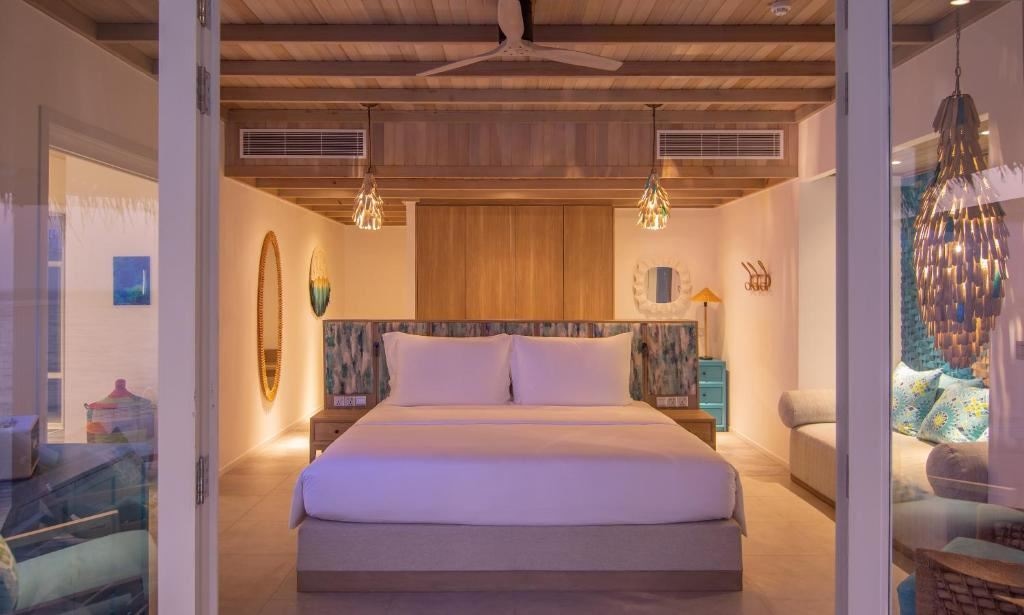 rooms-ocean-pool-villa