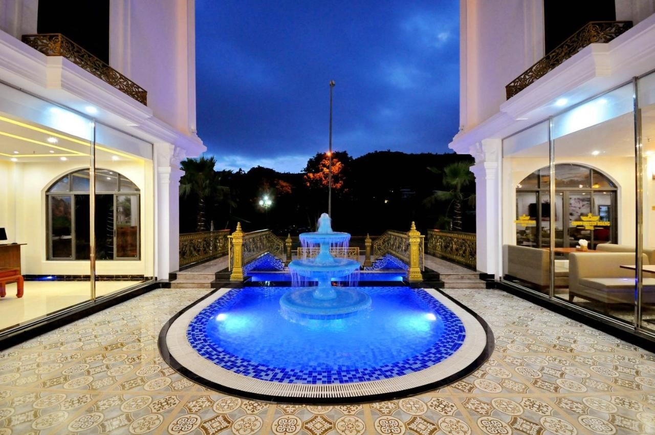 pools-outdoor-pool
