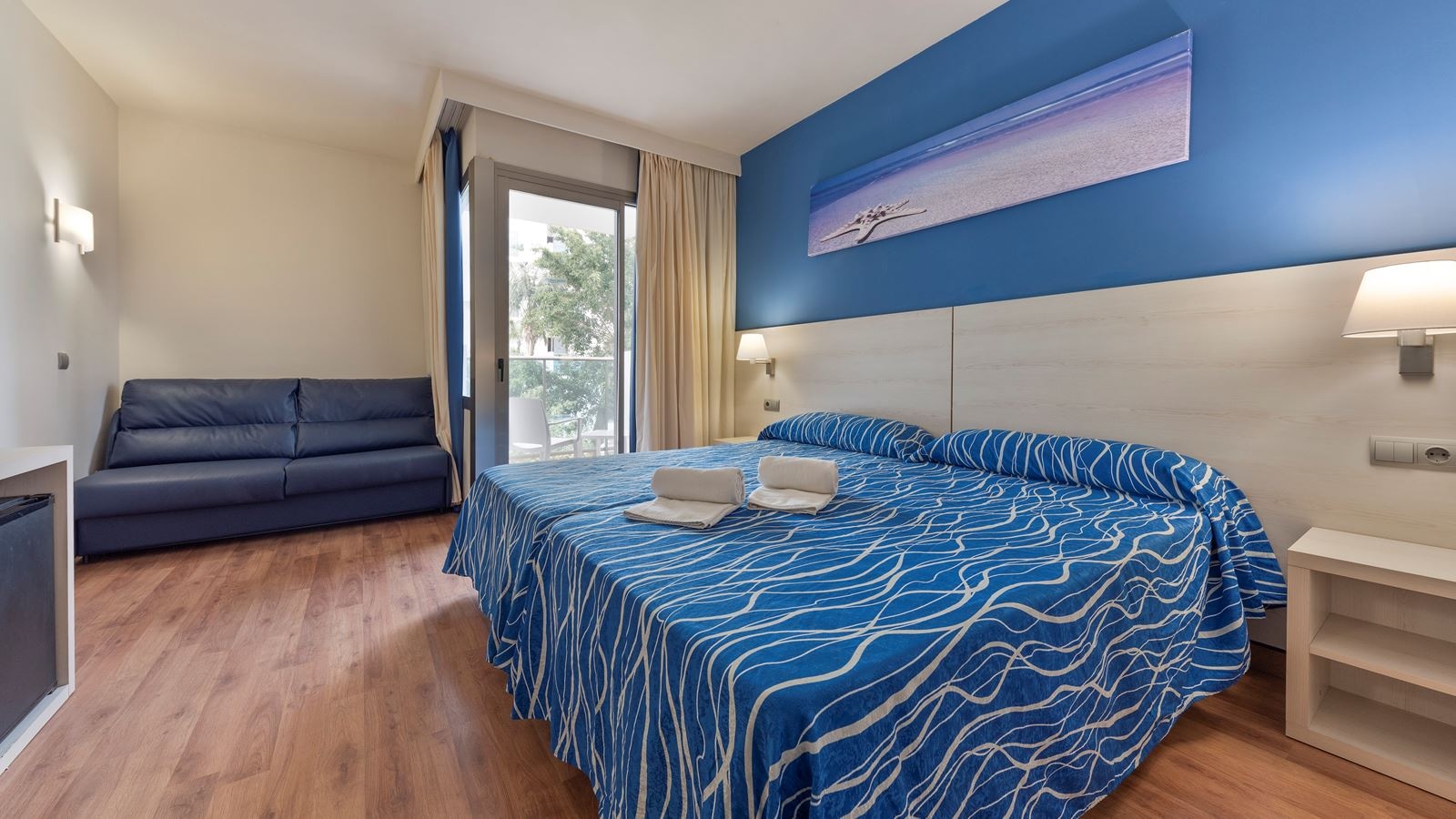 rooms-standard-room