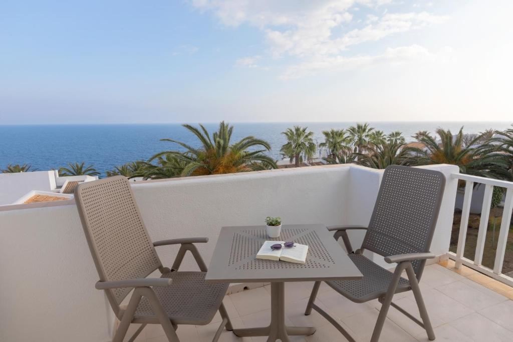 rooms-apartment-sea-view