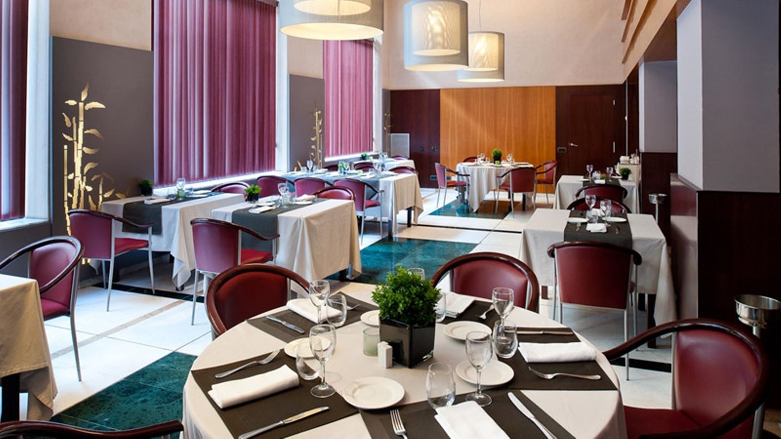 restaurants-restaurants