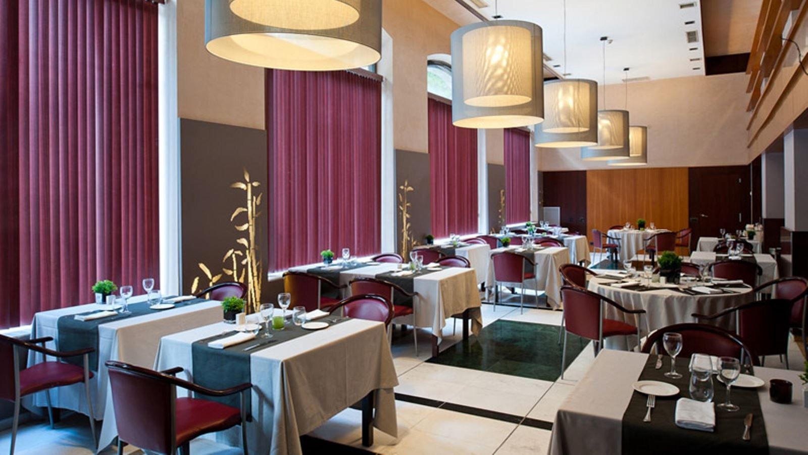 restaurants-restaurants