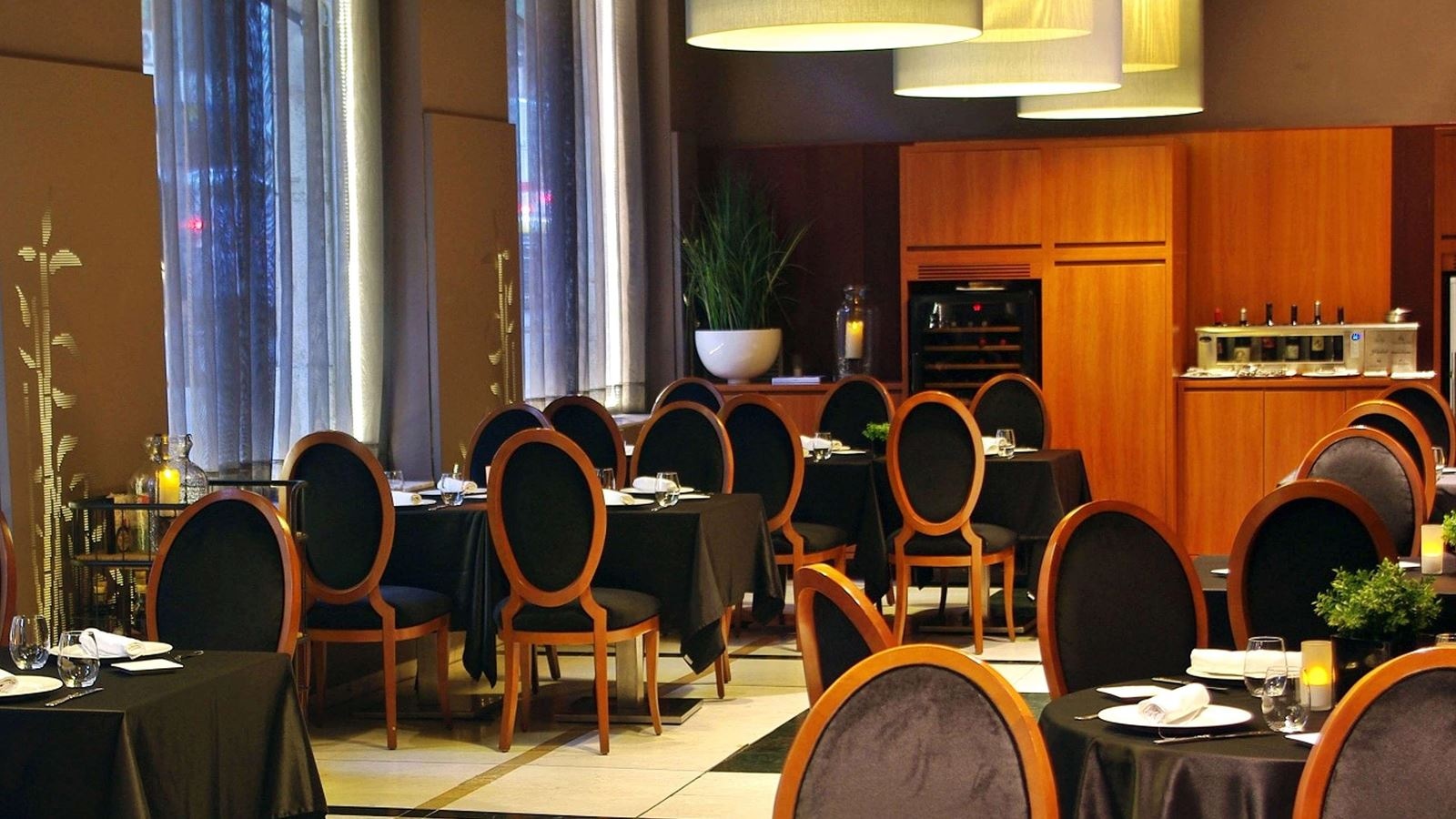 restaurants-restaurants