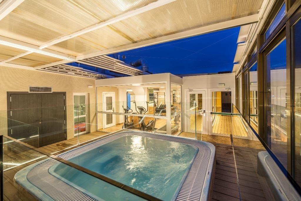 pools-indoor-pool