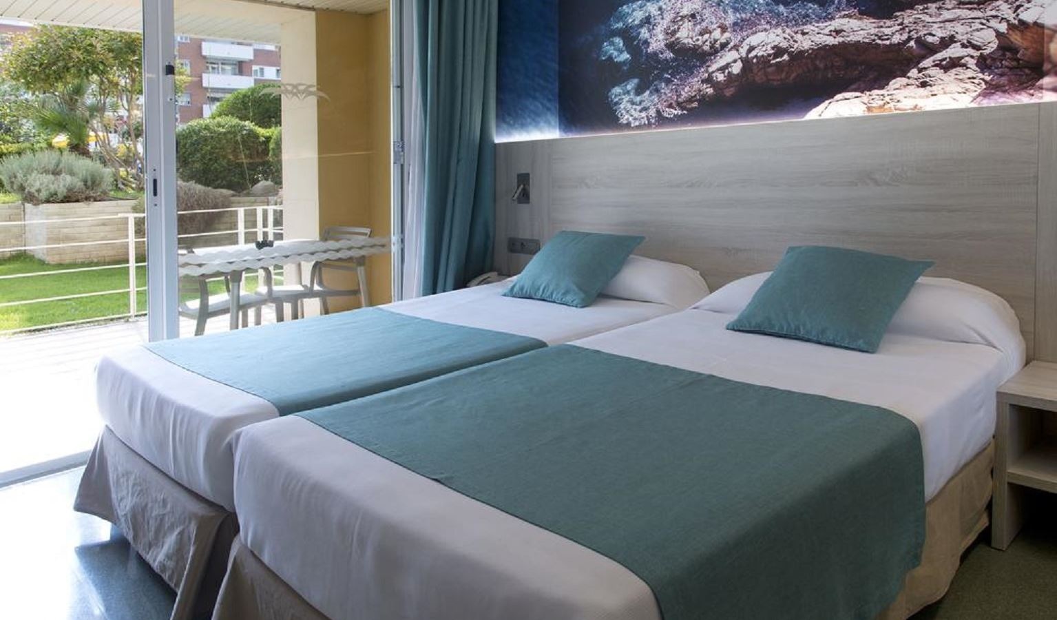 rooms-1-bedroom-apartment