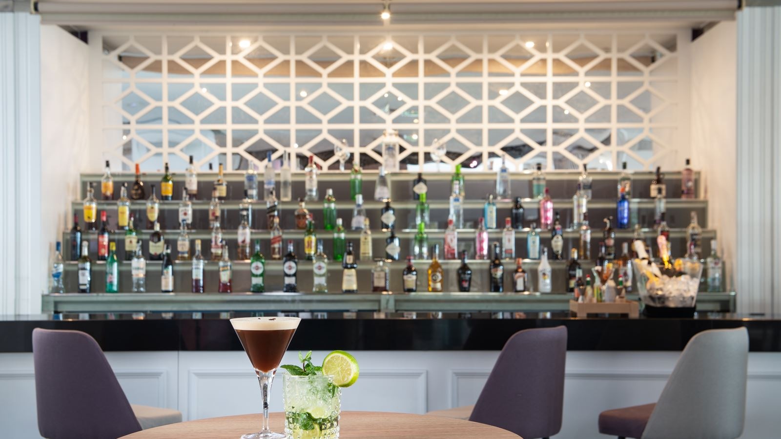 bars-lobby-bar