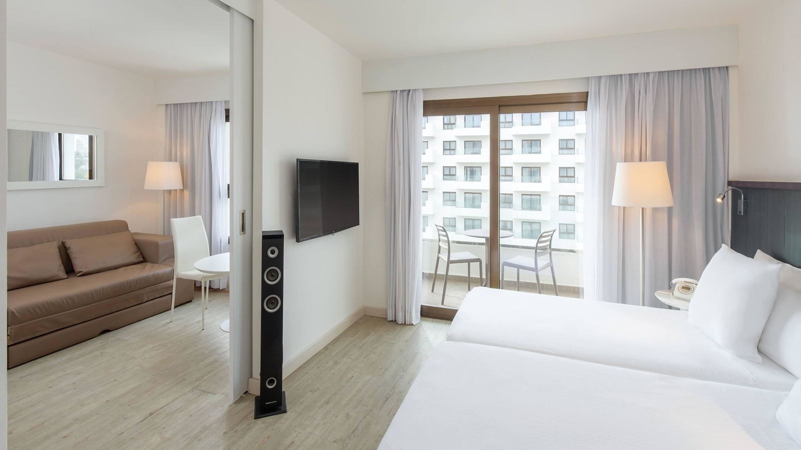rooms-suite