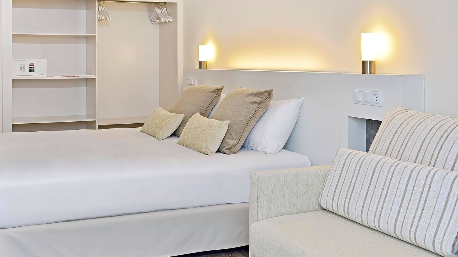 rooms-double-room