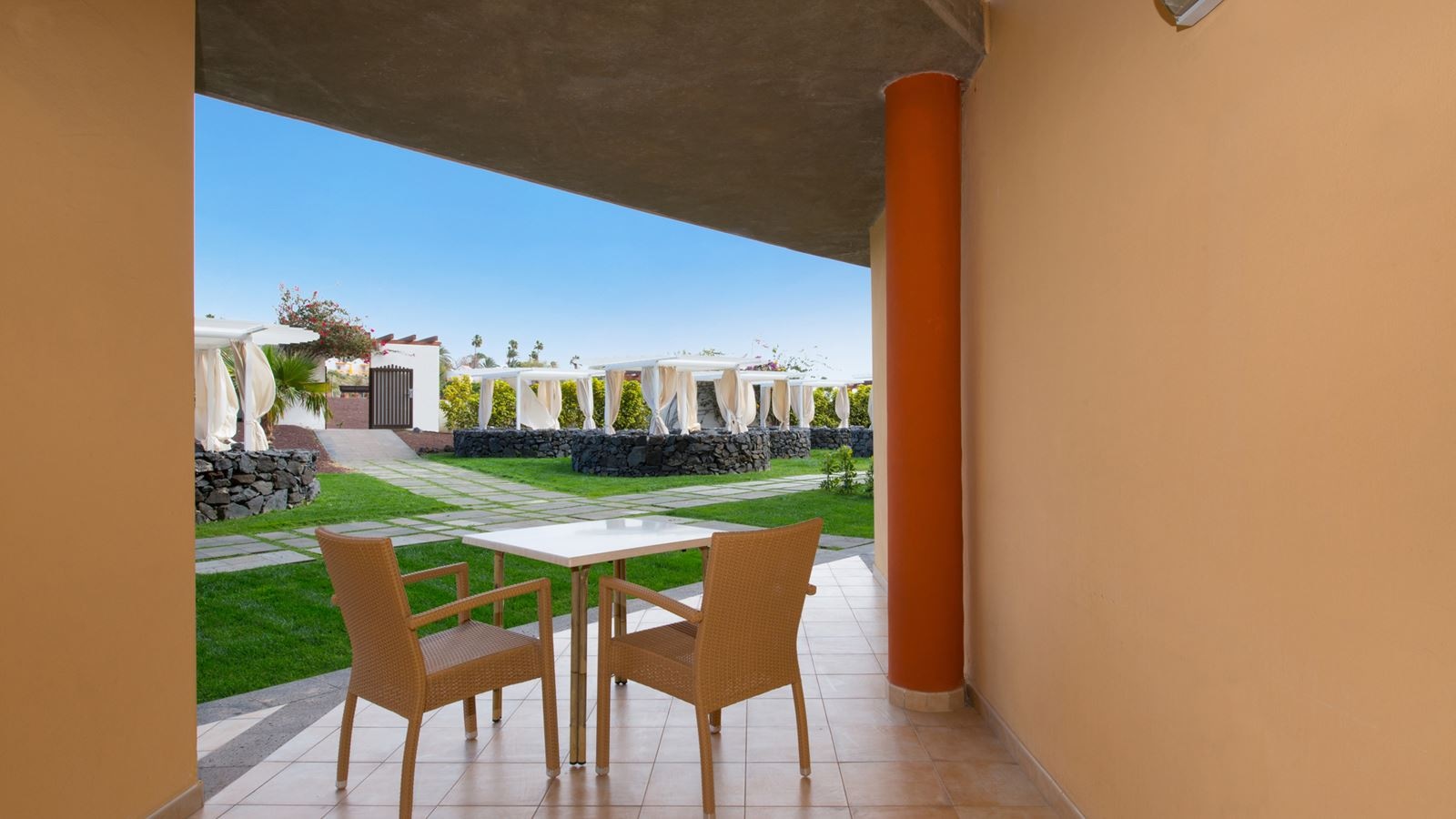 rooms-family-interconnecting-superior