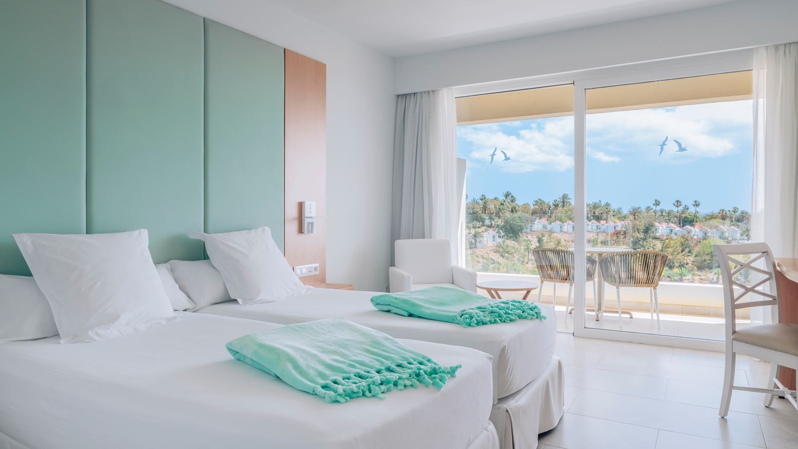 rooms-double-sea-view-superior