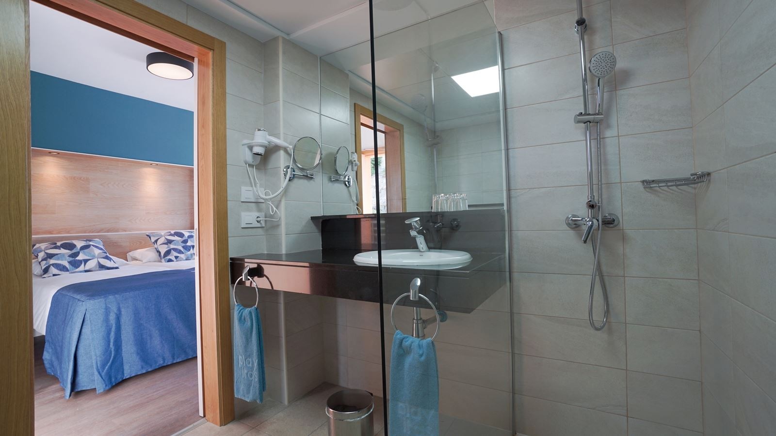 rooms-double-room-sea-view