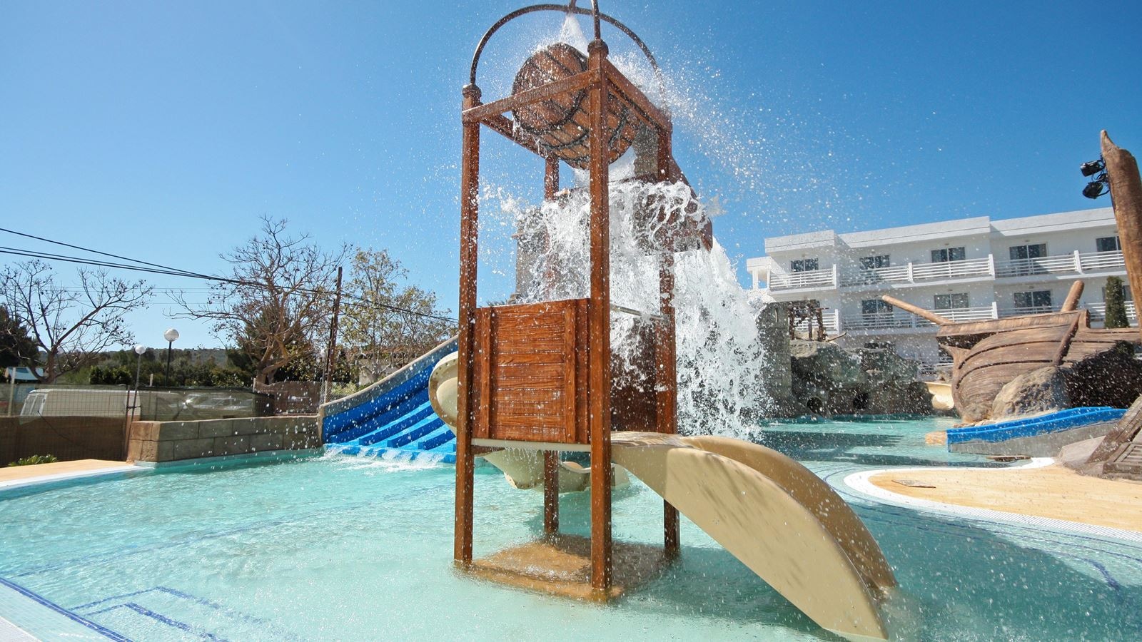 pools-pools