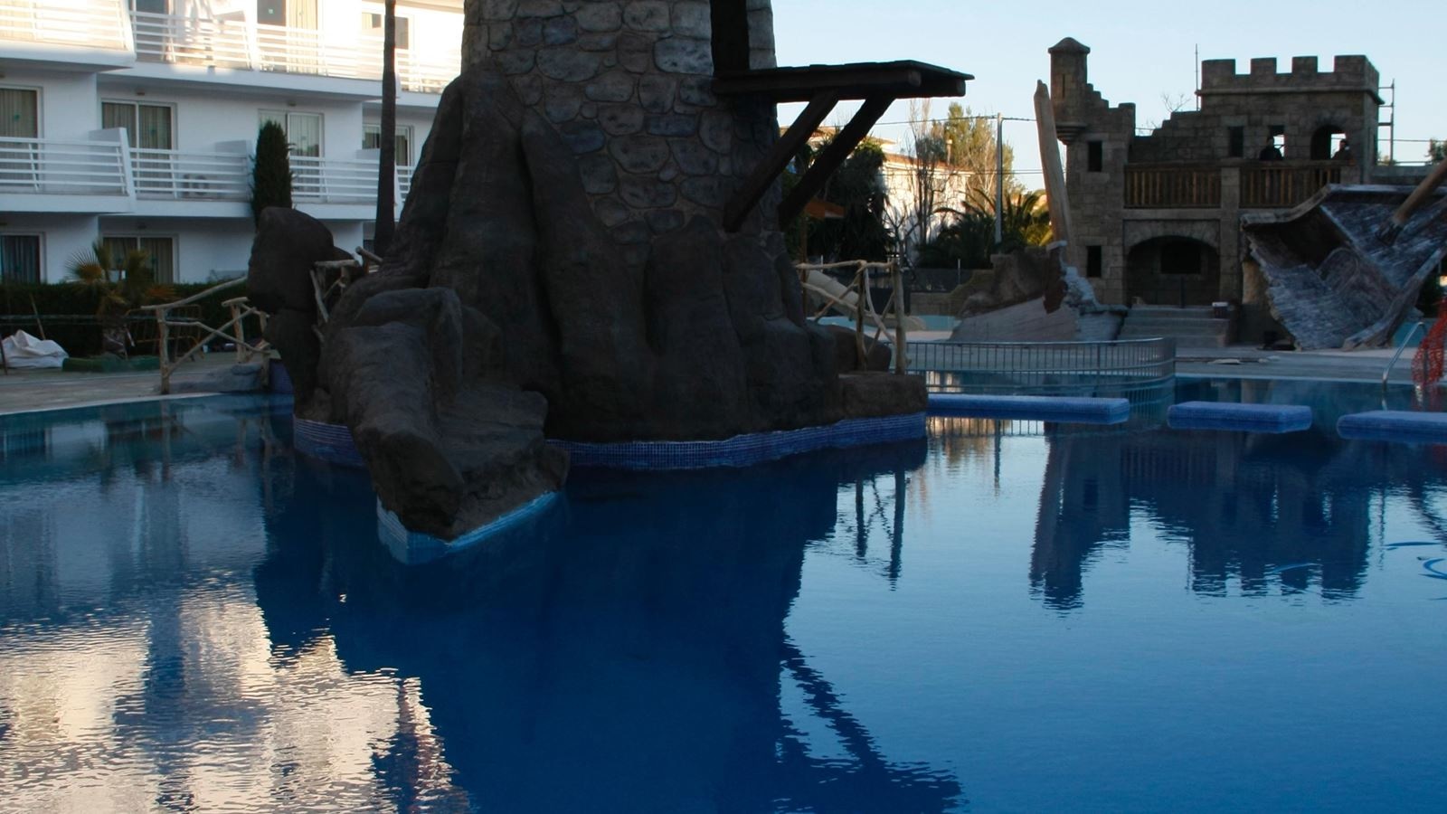 pools-pools