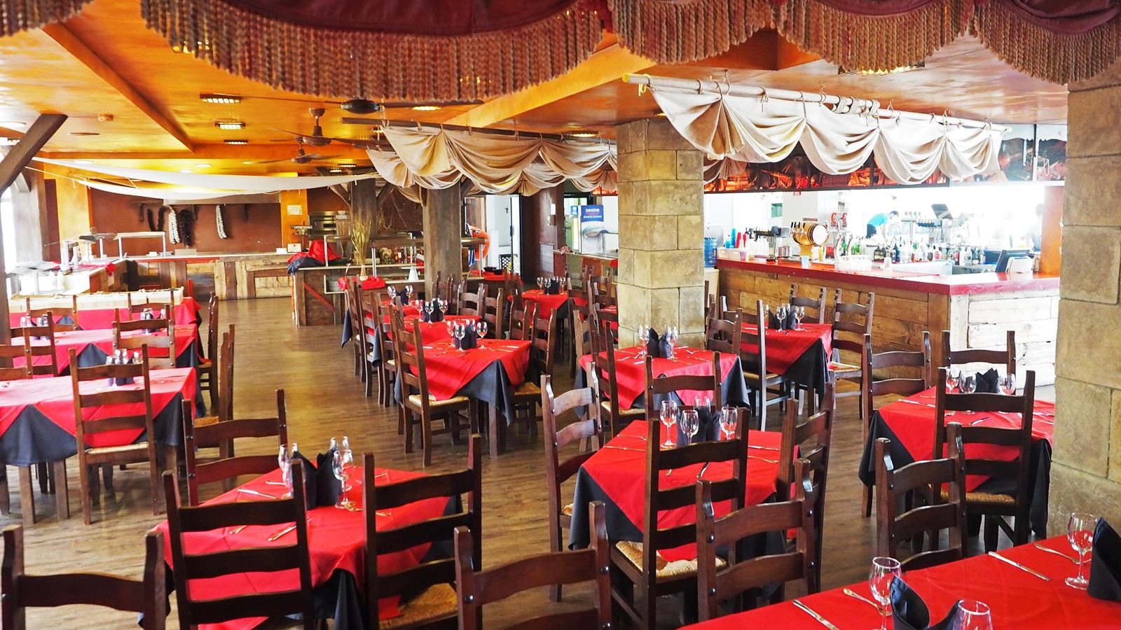 restaurants-restaurants