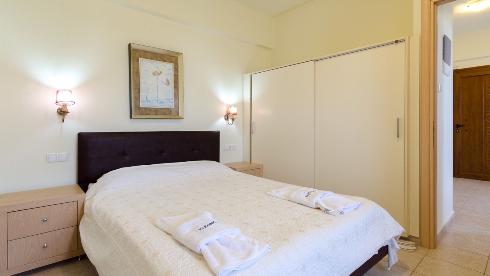 rooms-double-room-economy