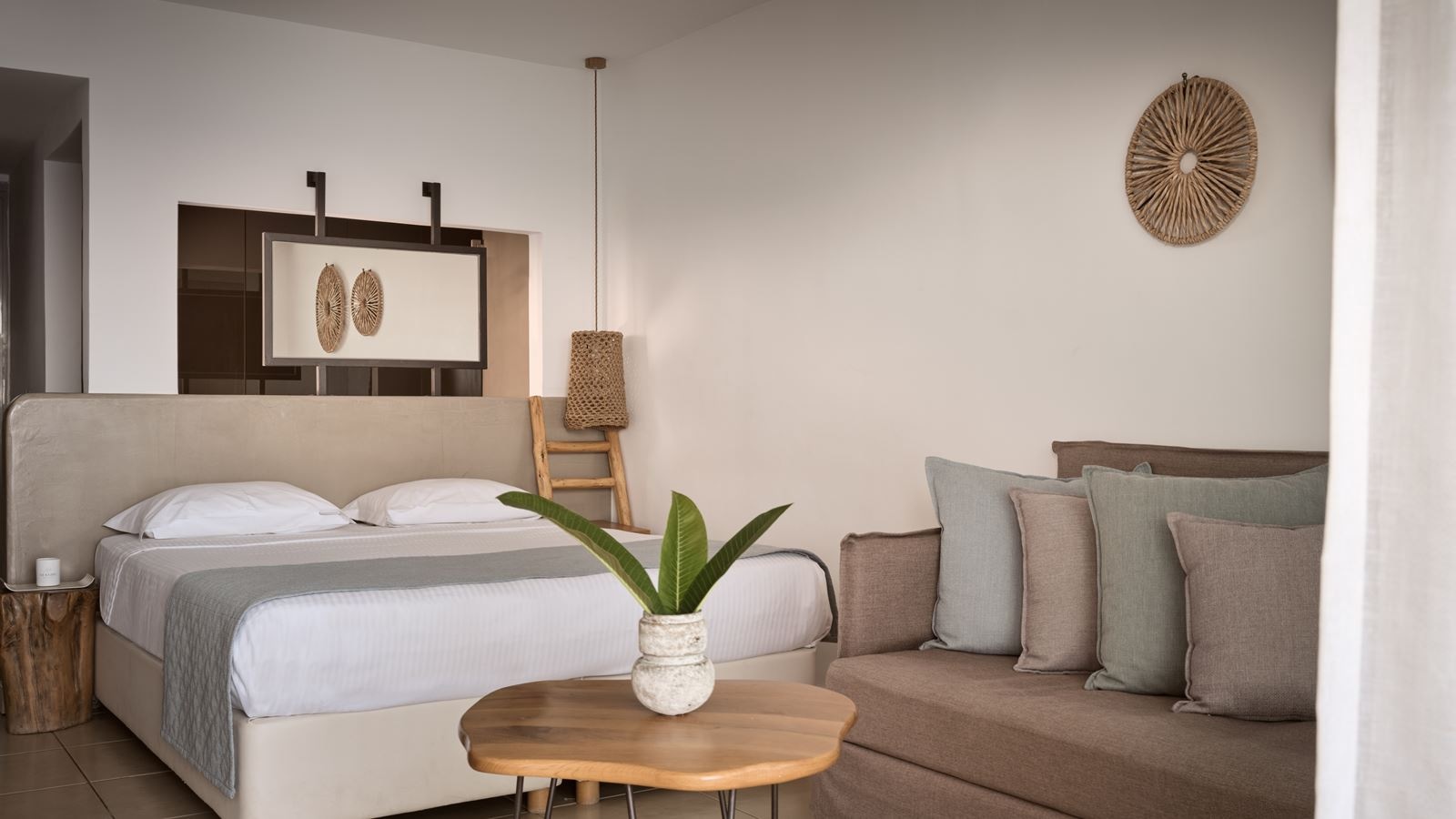 rooms-prime-room-side-sea-view