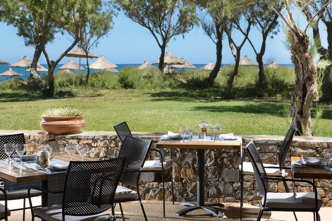 restaurants-taverna-akrogiali