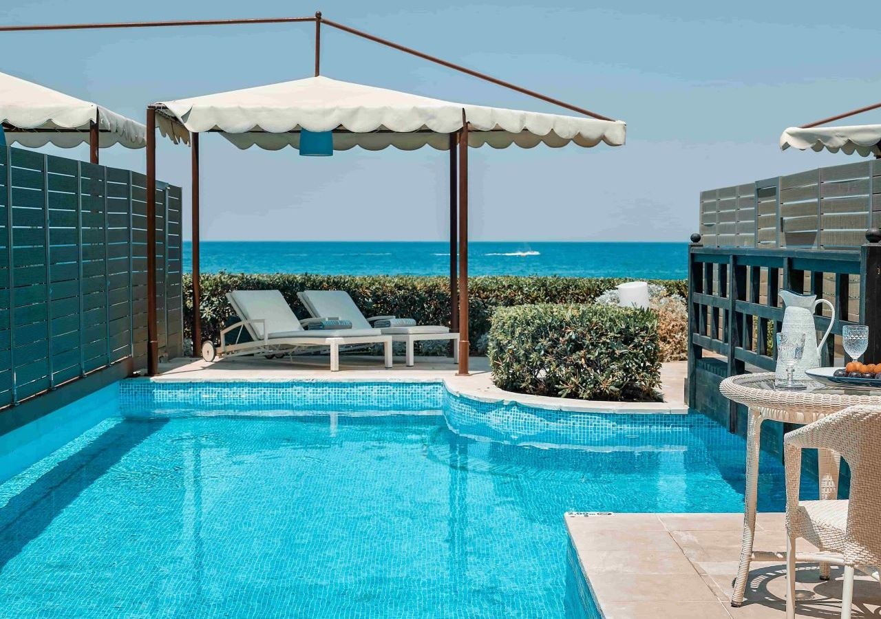 rooms-junior-suite-sea-front-private-pool