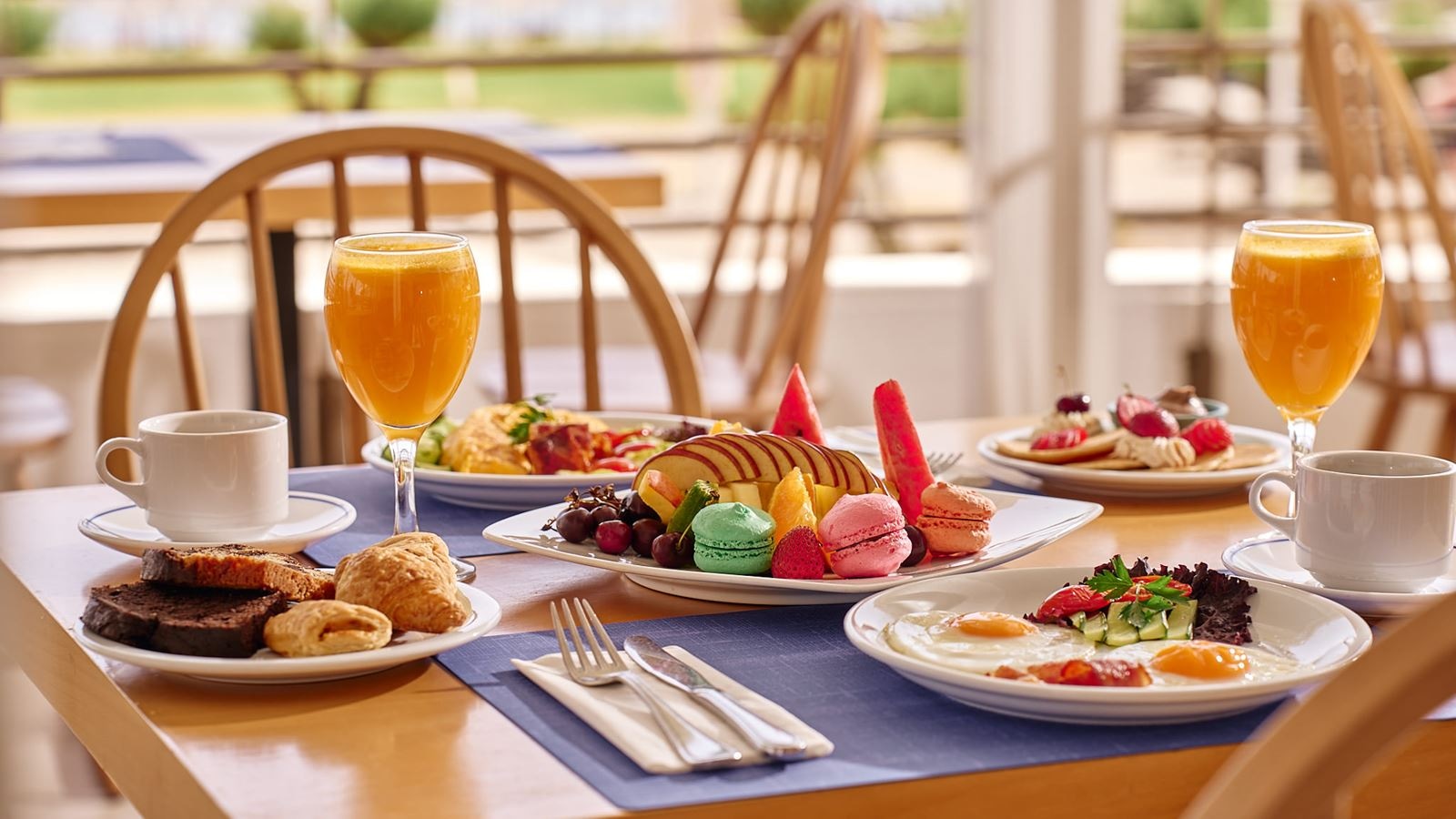 restaurants-restaurants