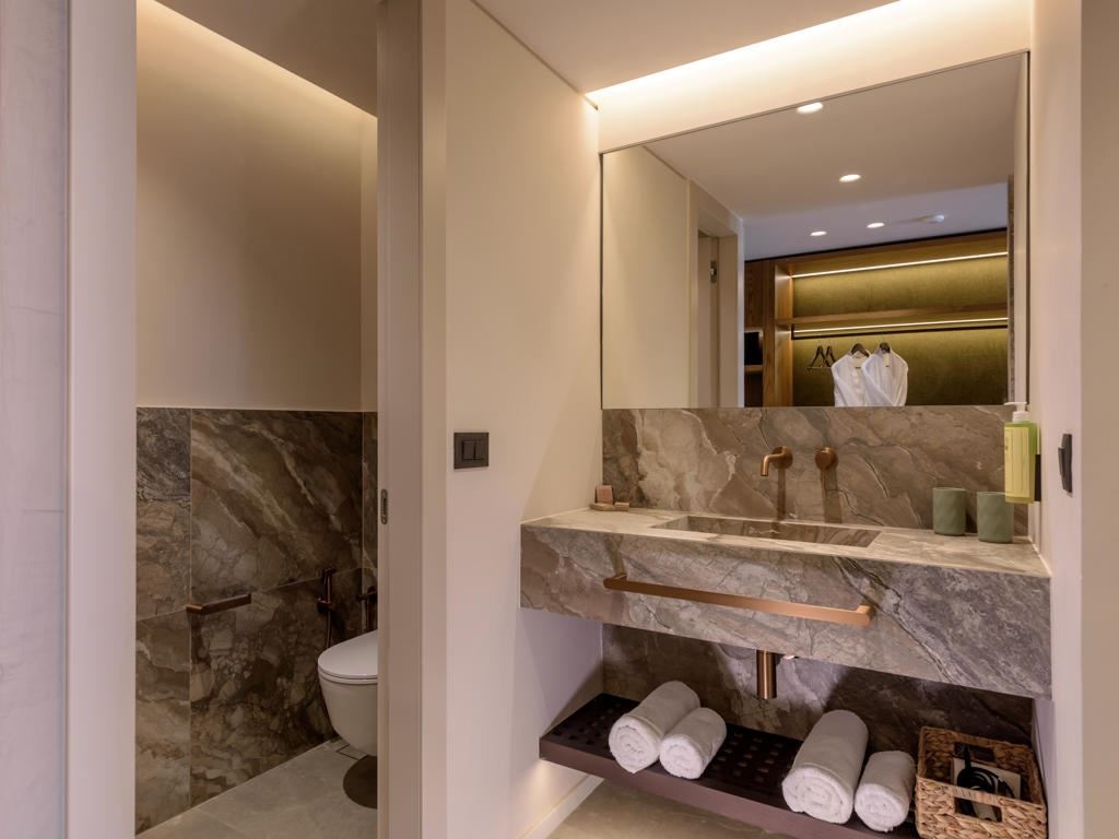 rooms-junior-suite-garden-view