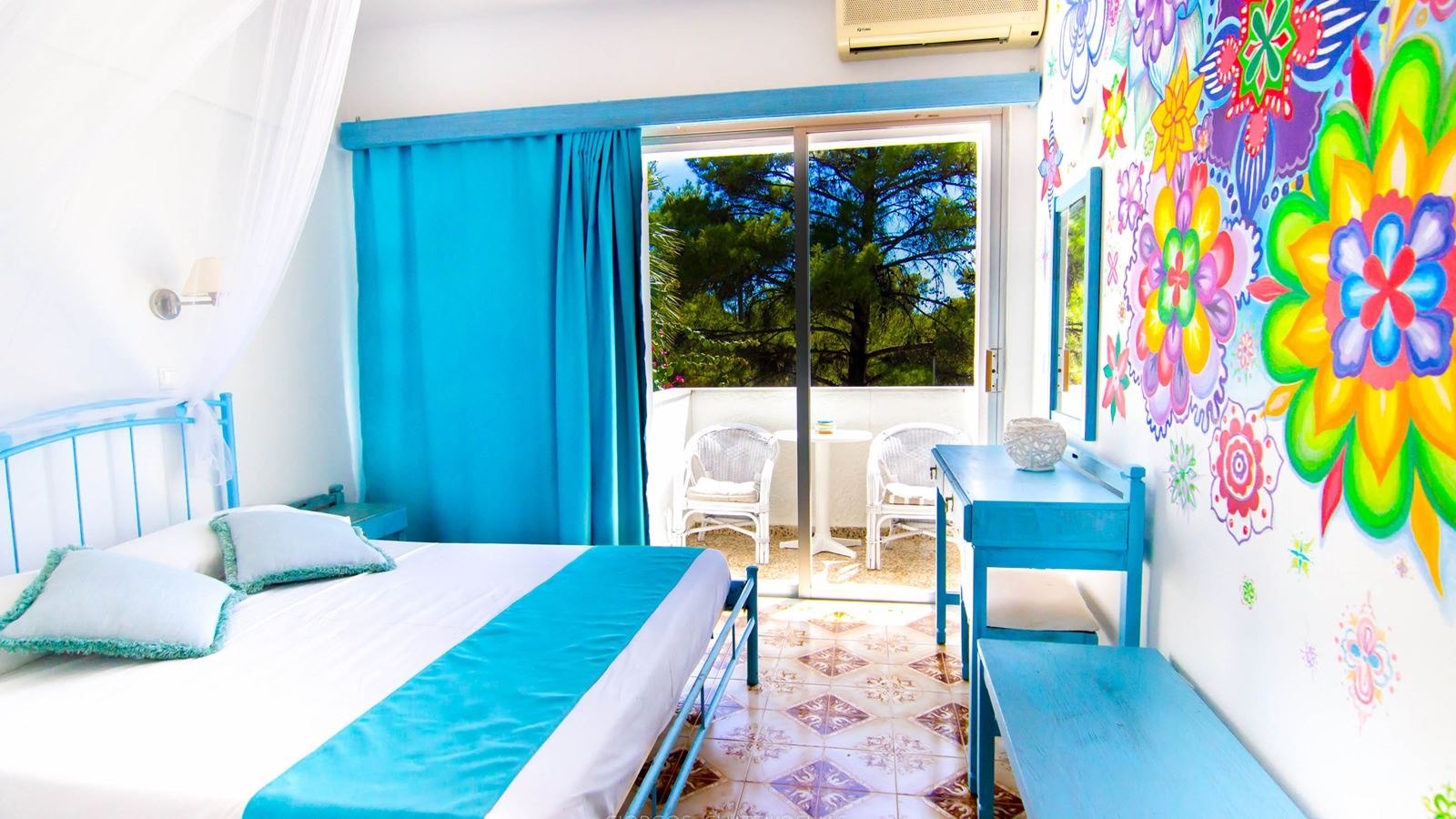 rooms-art-room