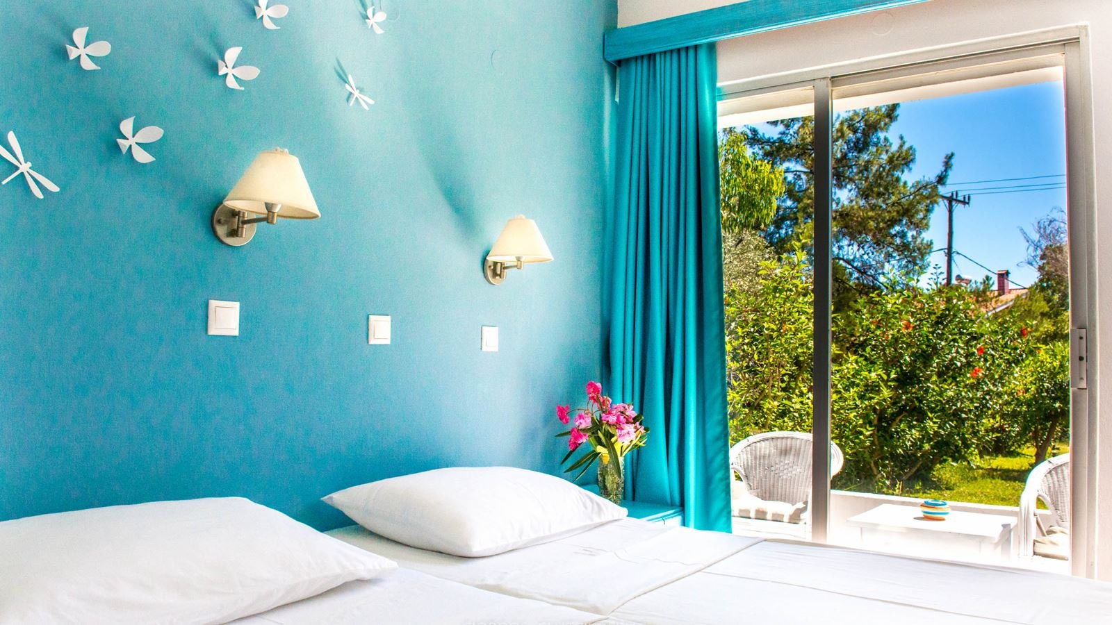 rooms-art-room