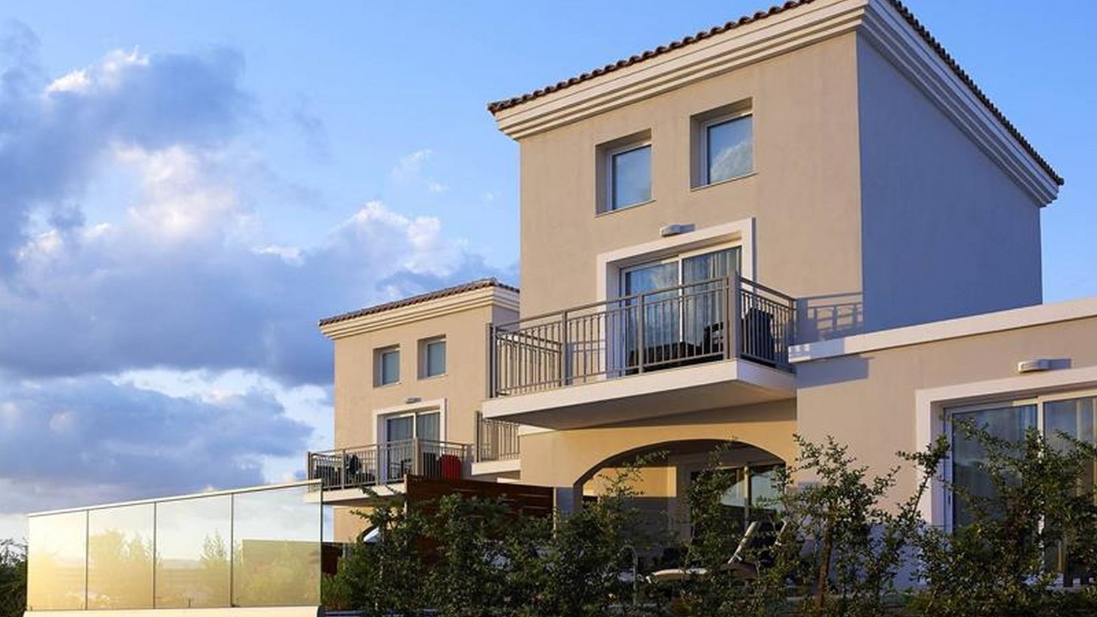 rooms-maisonette-pool-or-sea-view