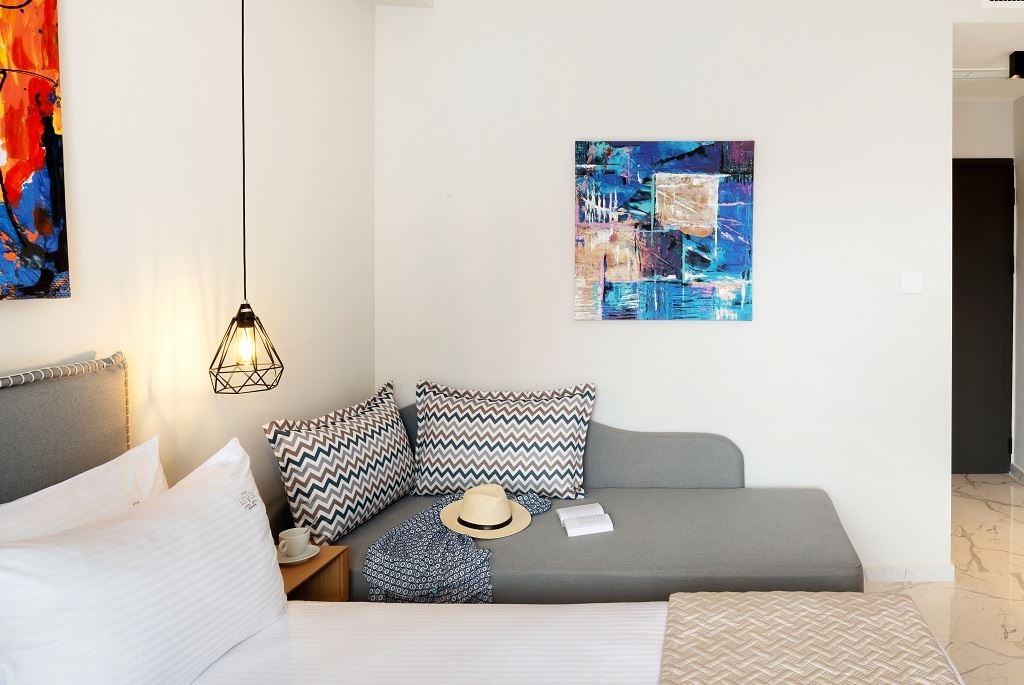 rooms-superior-side-sea-view-room