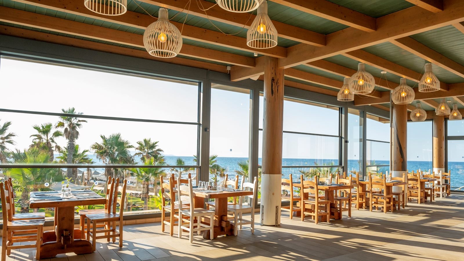 restaurants-thymari-taverna