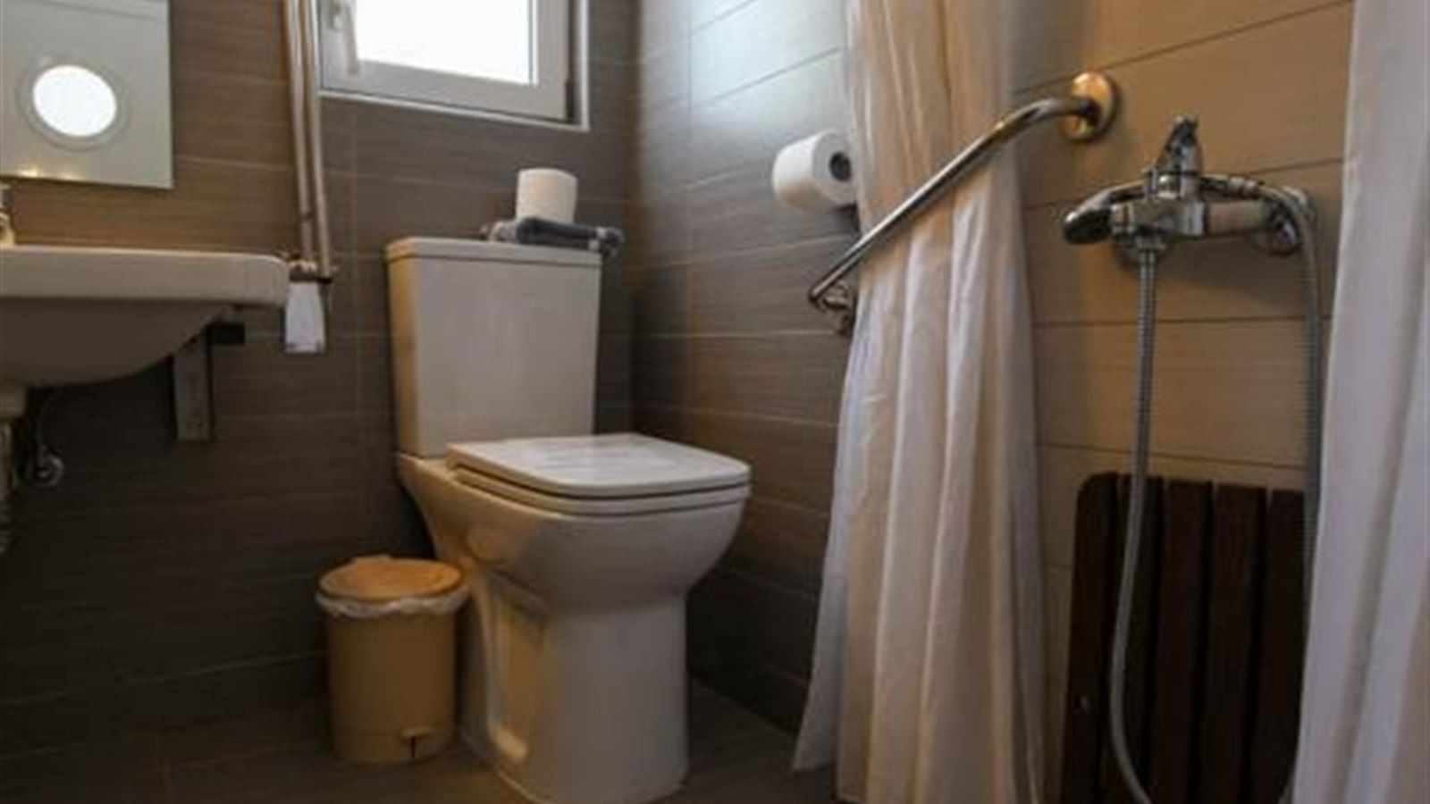 rooms-studio-balcony-2-pax